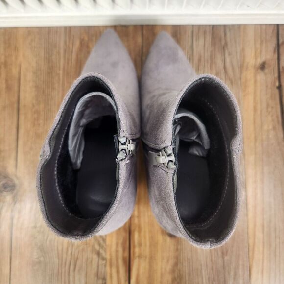 Dream Pairs Sianna Womens Sz 6 Light Gray Suede Side Zip Pointed Toe Ankle Boots - Picture 8 of 14